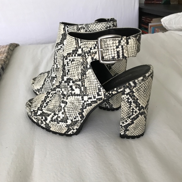 H&M Snakeskin Chunky Platform Heeled Sandals - Picture 1 of 3